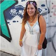 Studentessa alla facoltà di interpretariato e traduzione